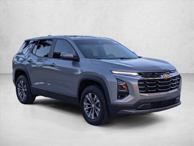 Used 2026 Chevrolet Equinox LT w/ Safety and Technology Package FWD image 3