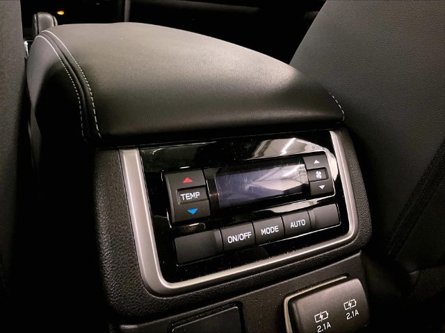 Used 2022 Subaru Ascent Onyx Edition AWD/4WD image 33