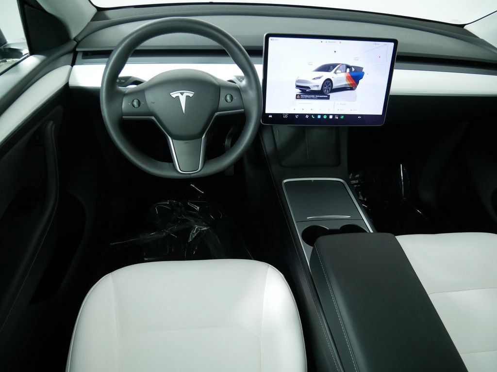 Used 2025 Tesla Model Y Long Range AWD/4WD image 20