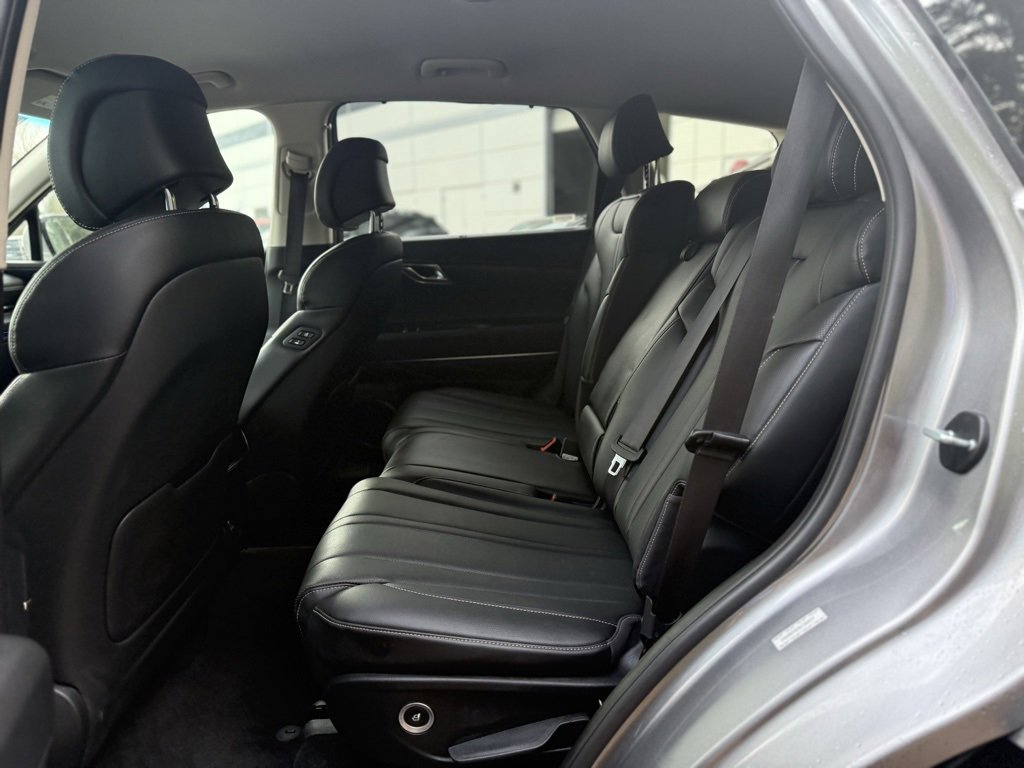 Used 2024 Genesis GV80 2.5T image 20