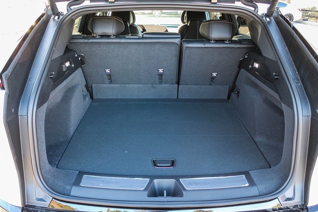 New 2025 Cadillac Lyriq Sport image 29