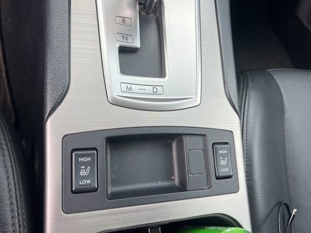 Used 2011 Subaru Outback 2.5i Limited w/ PWR Moonroof Pkg image 7