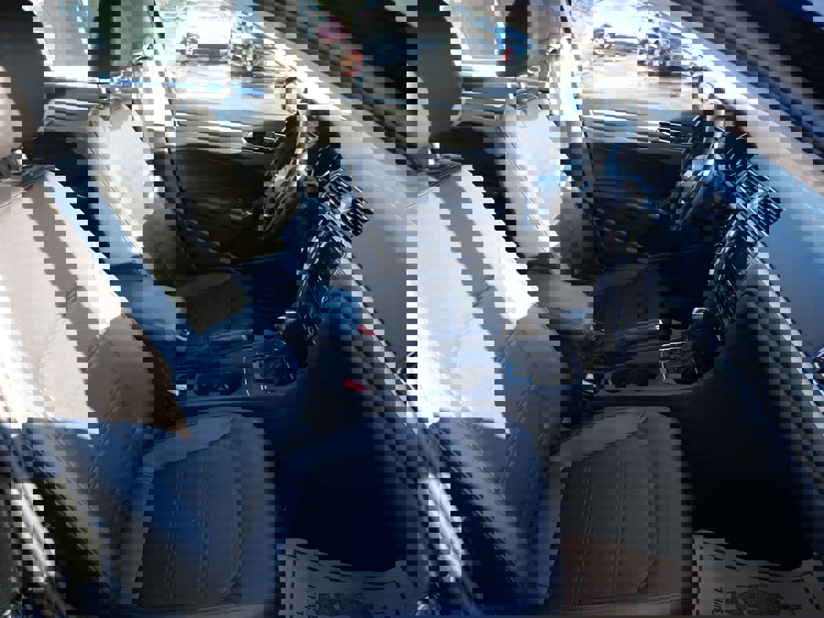 Used 2017 Volkswagen Passat 1.8T R-Line image 17