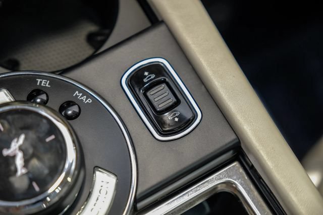 Used 2017 Rolls-Royce Wraith RWD image 31