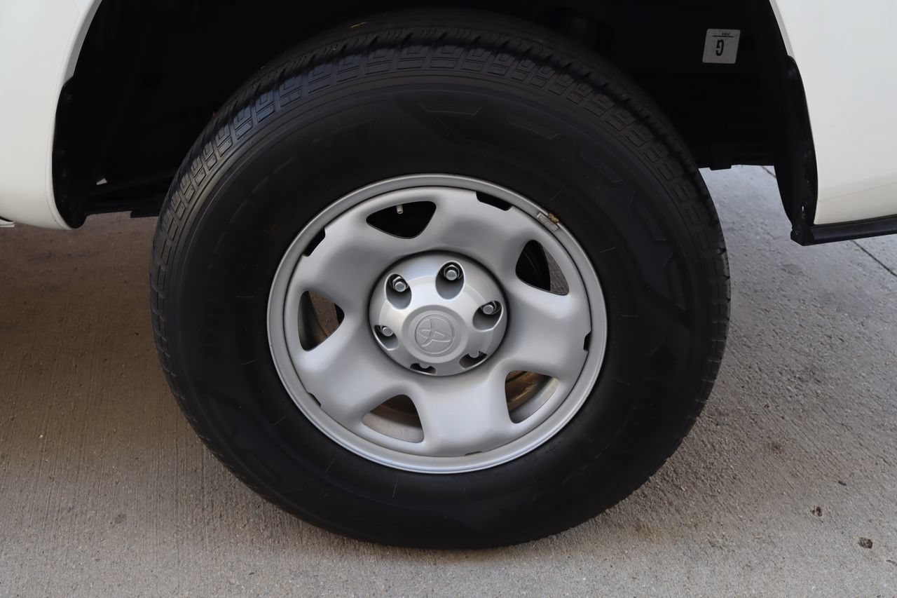 Used 2023 Toyota Tacoma SR AWD/4WD image 24