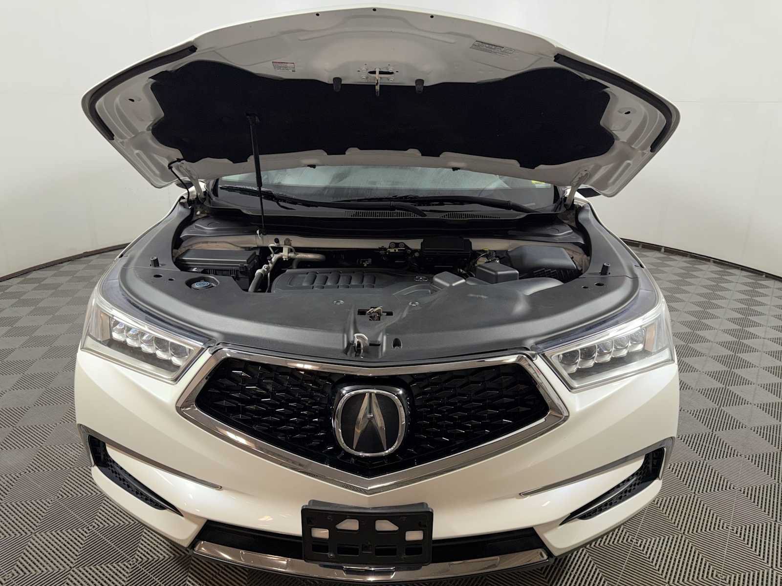 Used 2019 Acura MDX w/ Technology Package AWD/4WD image 31