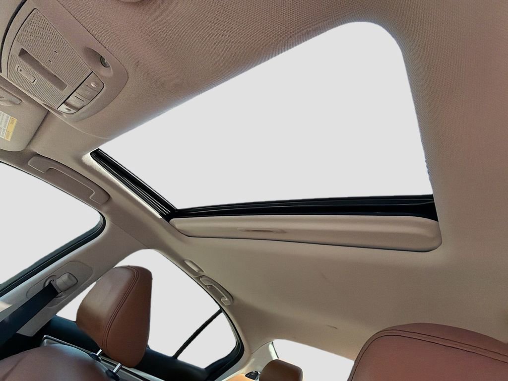 Used 2024 INFINITI Q50 Luxe w/ Cargo Package image 22