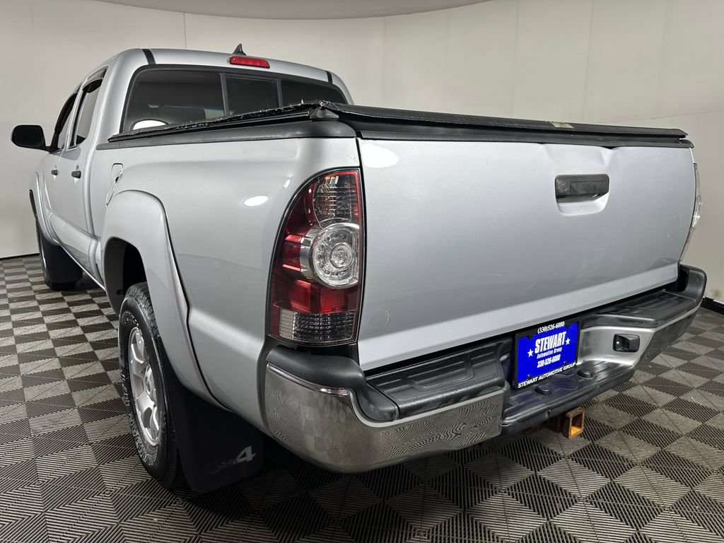 Used 2012 Toyota Tacoma 4x4 Double Cab w/ SR5 Pkg image 3