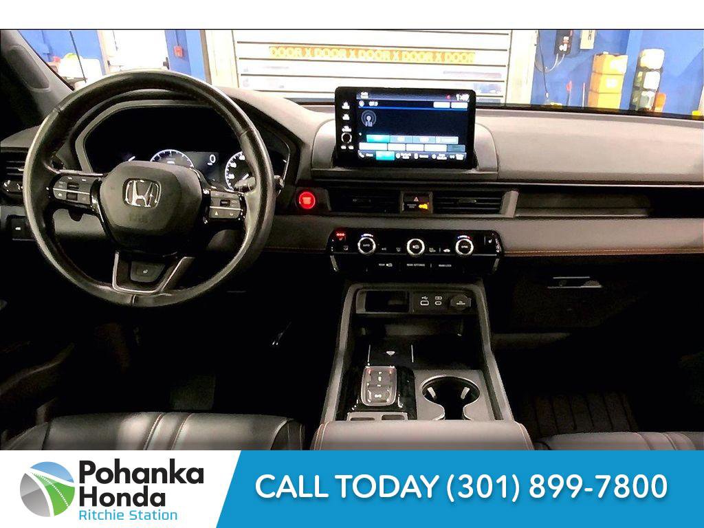 Used 2024 Honda Pilot TrailSport image 16