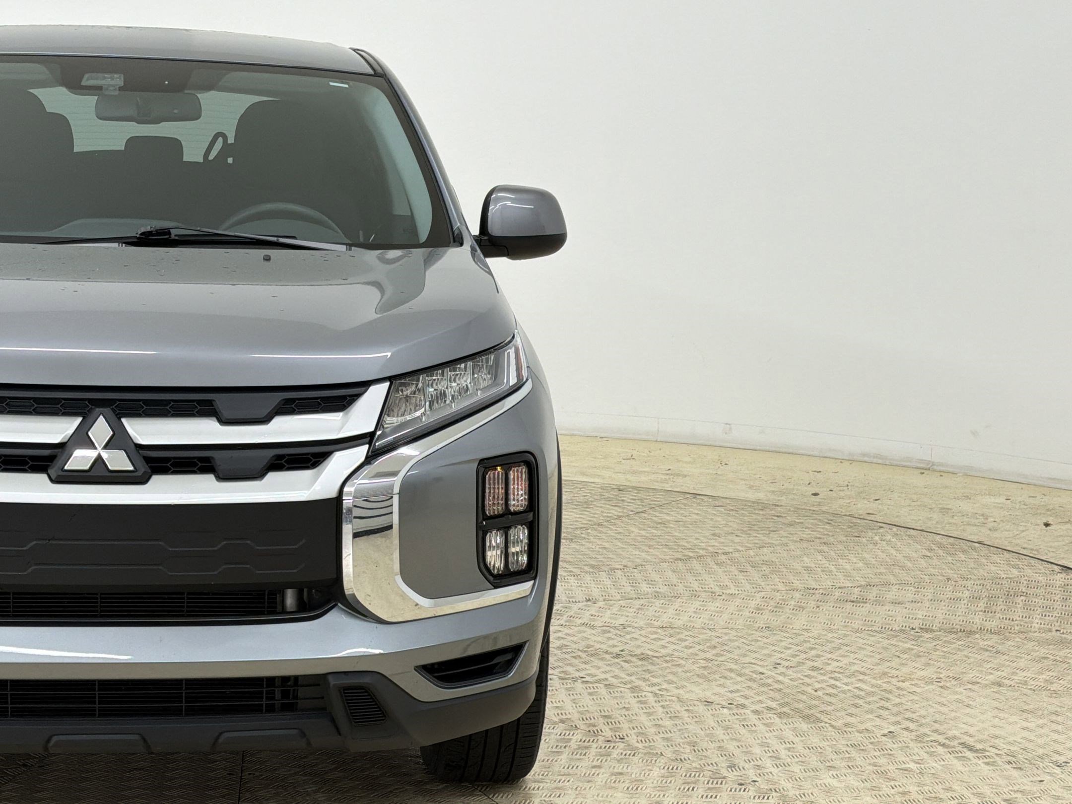 Used 2025 Mitsubishi Outlander Sport ES image 19