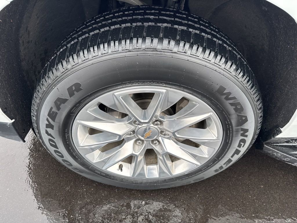 Used 2024 Chevrolet Tahoe Premier image 12