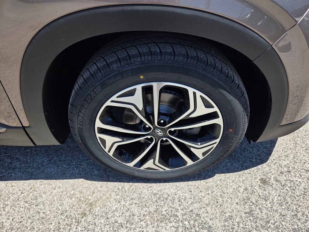 Used 2020 Hyundai Santa Fe Limited FWD image 20