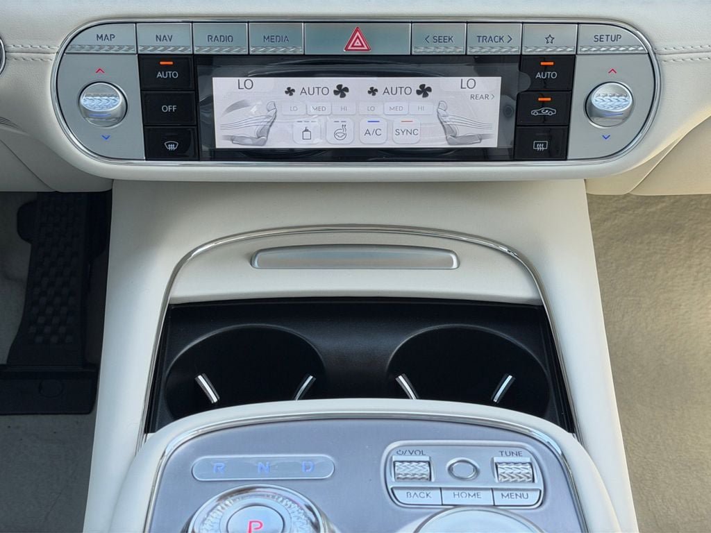 New 2026 Genesis G90 3.5T AWD/4WD image 24