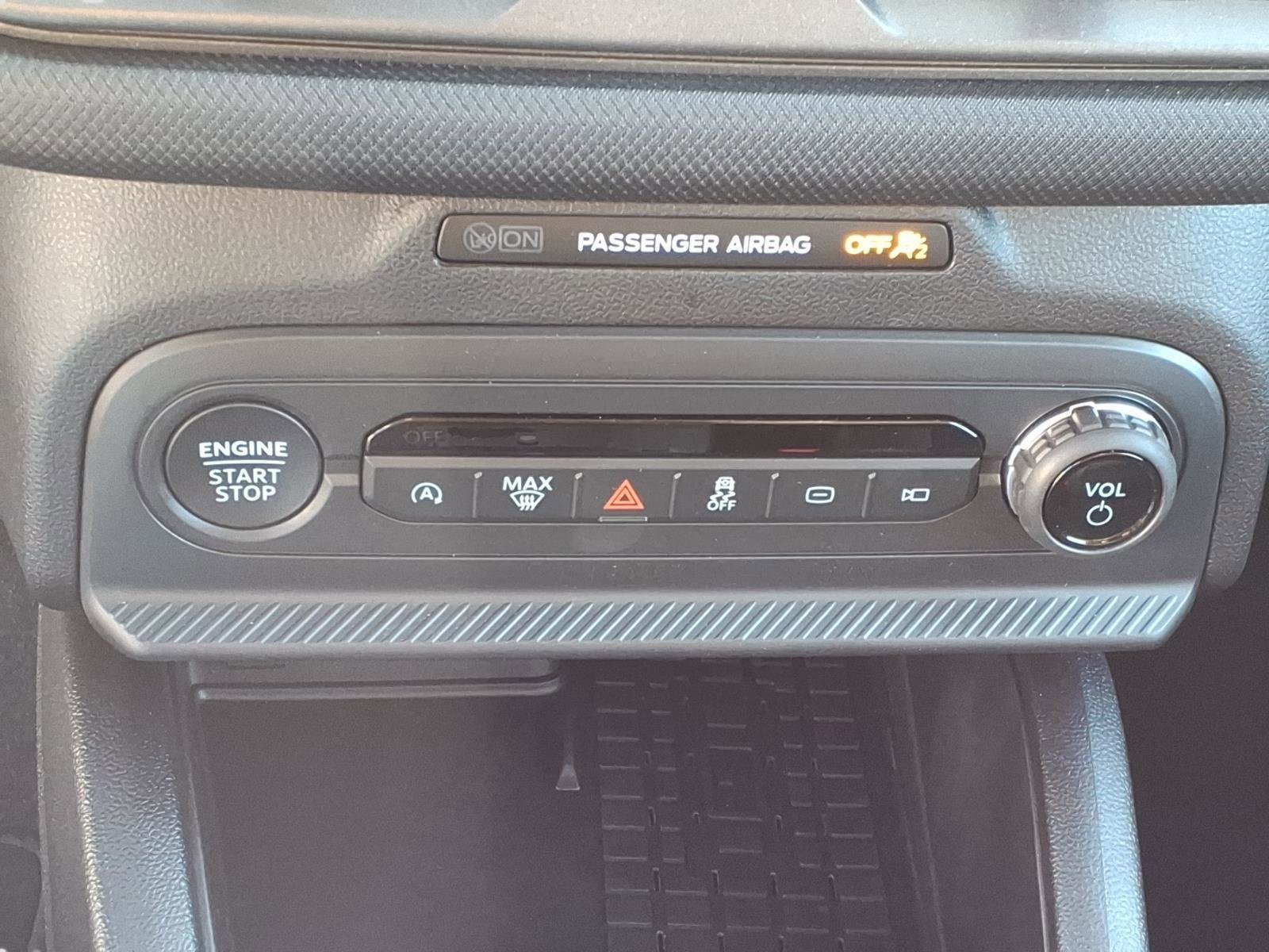Used 2025 Ford Bronco Sport Outer Banks AWD/4WD image 19