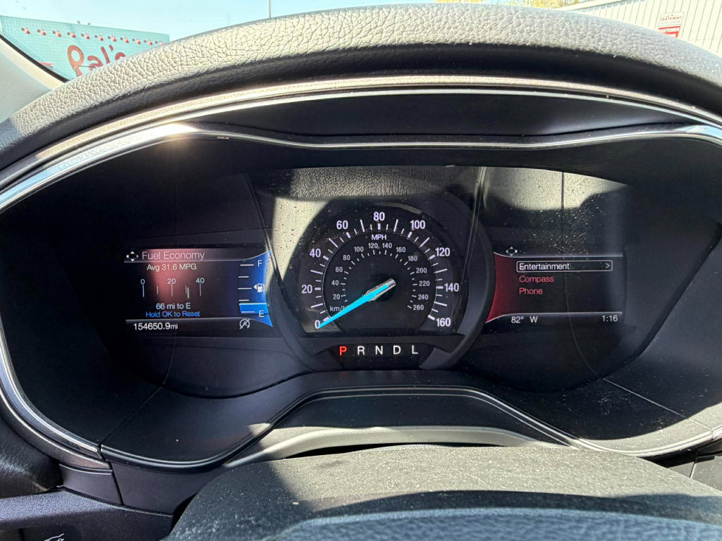 Used 2020 Ford Fusion SE image 8