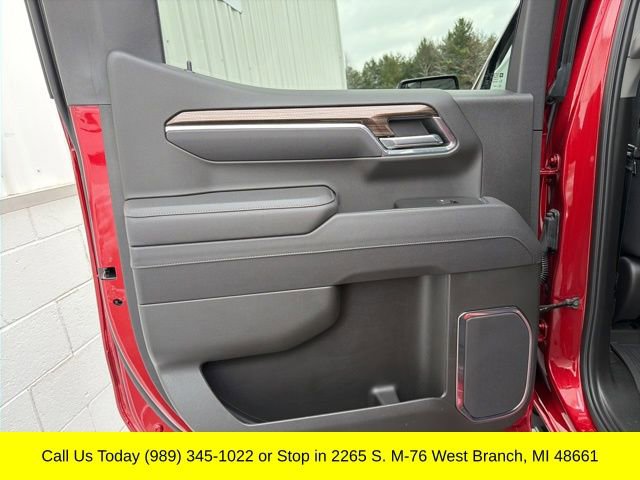 Used 2025 Chevrolet Silverado 1500 LT Trail Boss w/ Convenience Package II image 32