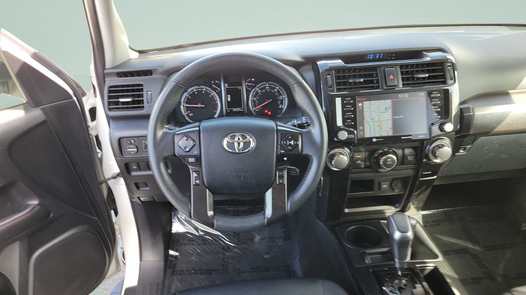 Used 2020 Toyota 4Runner TRD Off-Road Premium image 15
