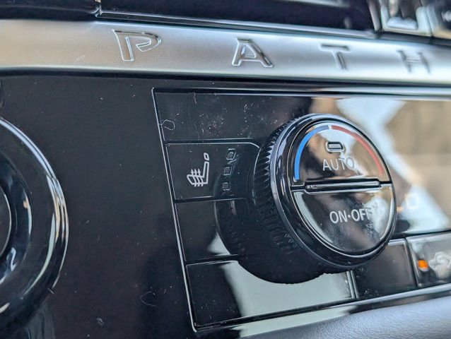 New 2026 Nissan Pathfinder SV image 11