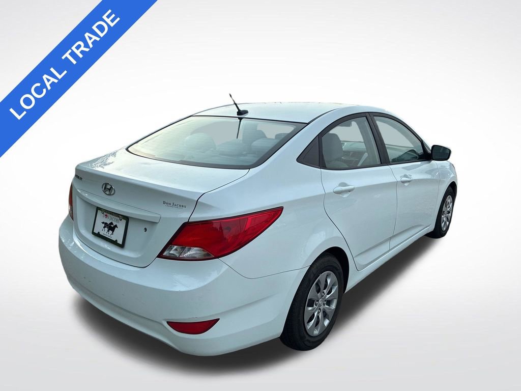 Used 2016 Hyundai Accent SE FWD image 3