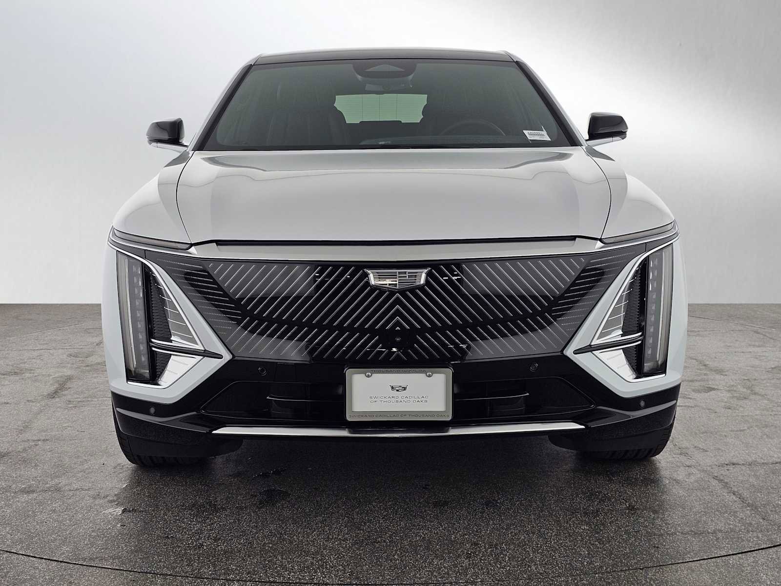 New 2026 Cadillac Lyriq Luxury image 8