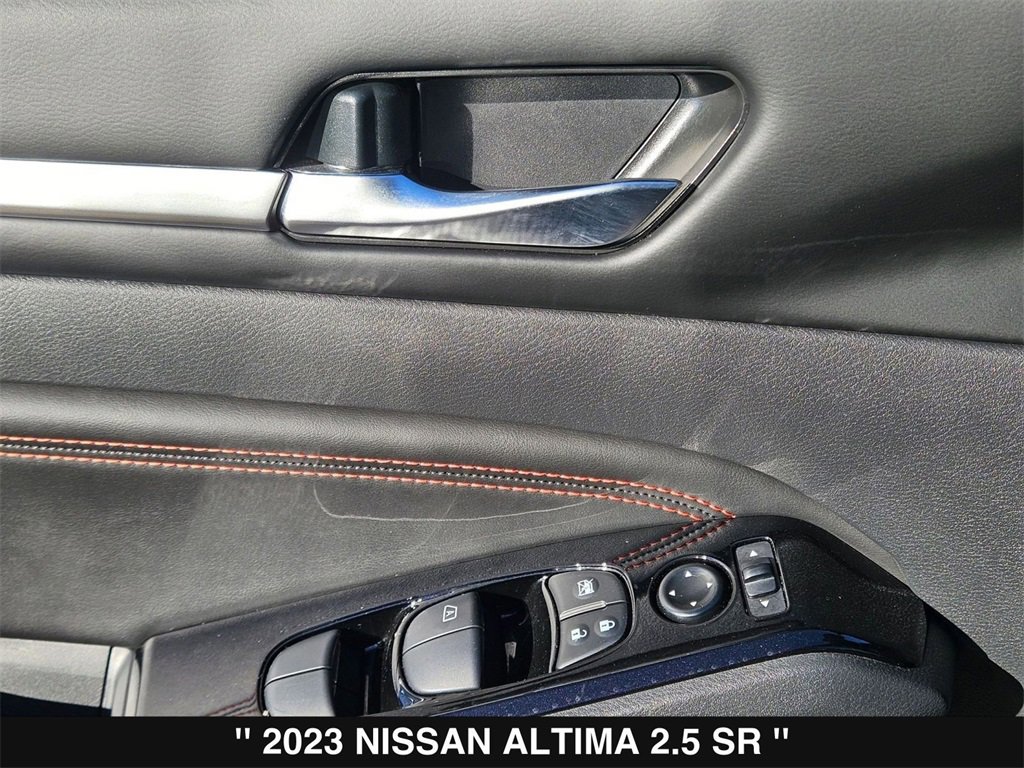 Used 2023 Nissan Altima 2.5 SR image 15