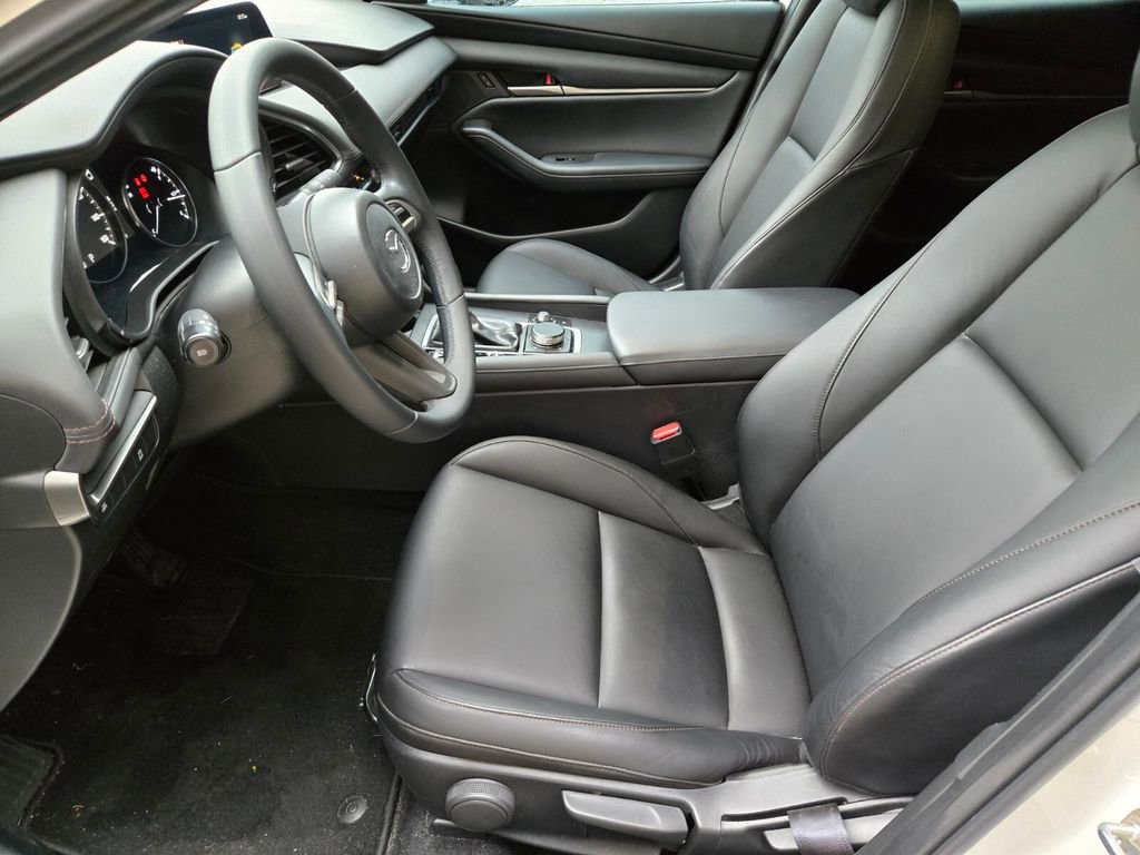 Used 2023 MAZDA MAZDA3 s image 6