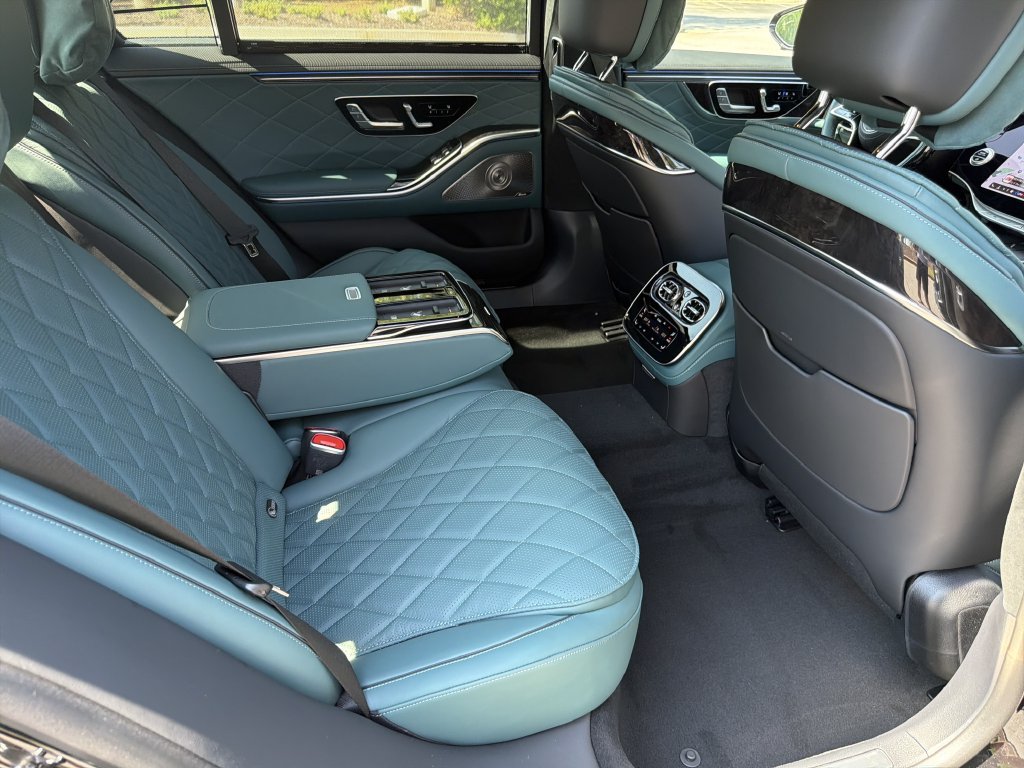 New 2027 Mercedes-Benz S 580 4MATIC Sedan image 17