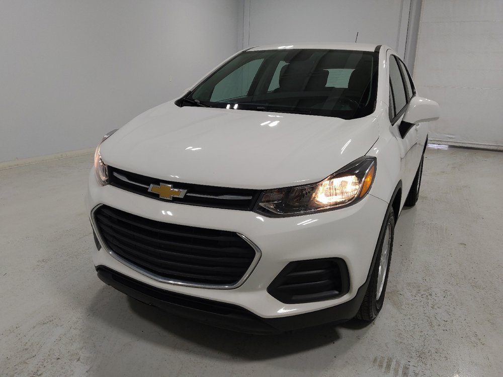 Used 2021 Chevrolet Trax LS image 15