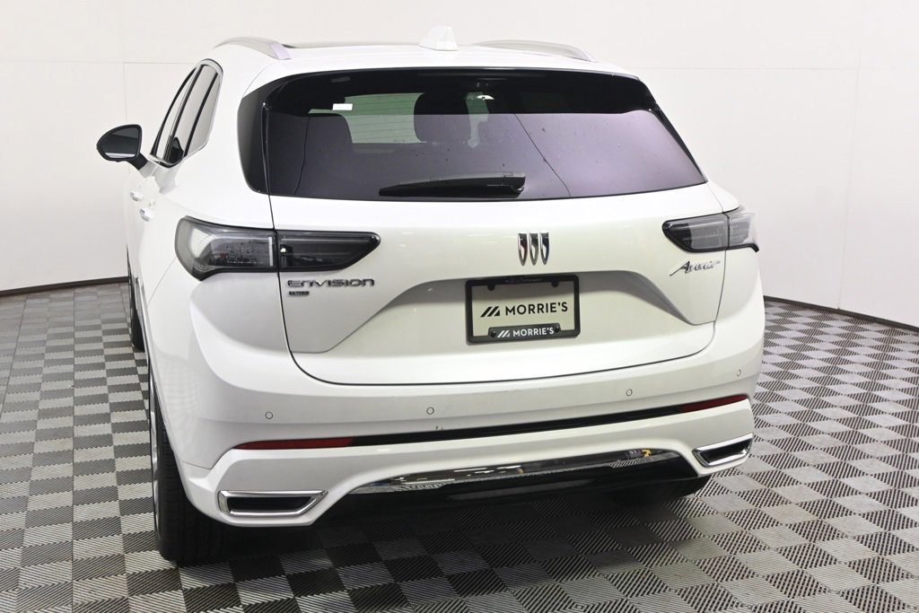 Used 2024 Buick Envision Avenir image 4