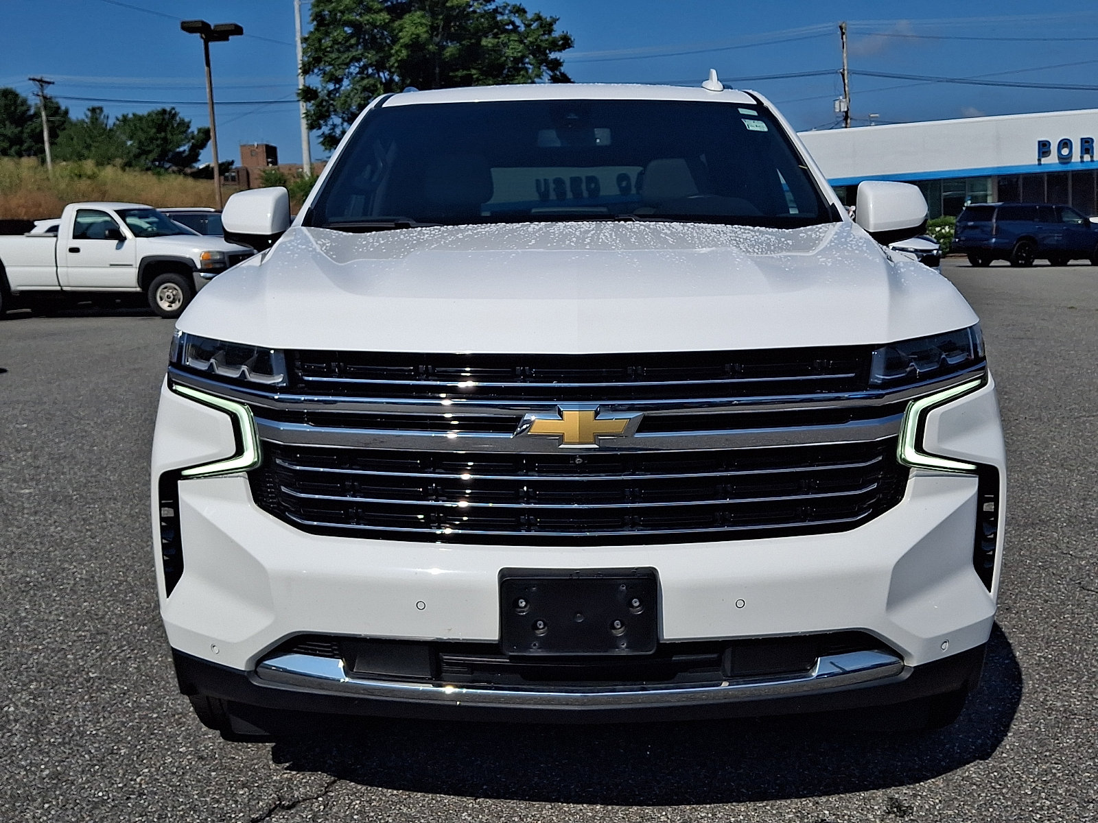 Used 2021 Chevrolet Tahoe LT w/ LT Signature Package AWD/4WD image 2