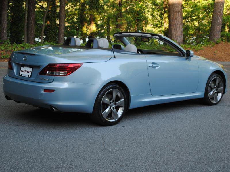 Used 2011 Lexus IS 350C w/ Luxury Pkg RWD image 18