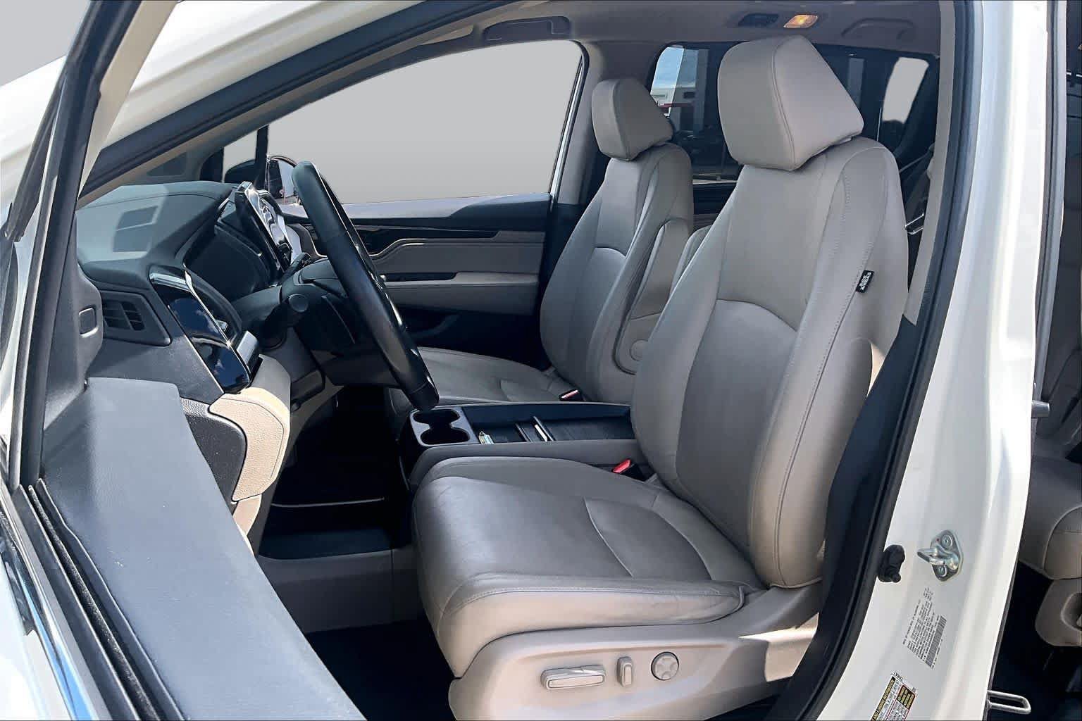 Used 2019 Honda Odyssey Elite image 8