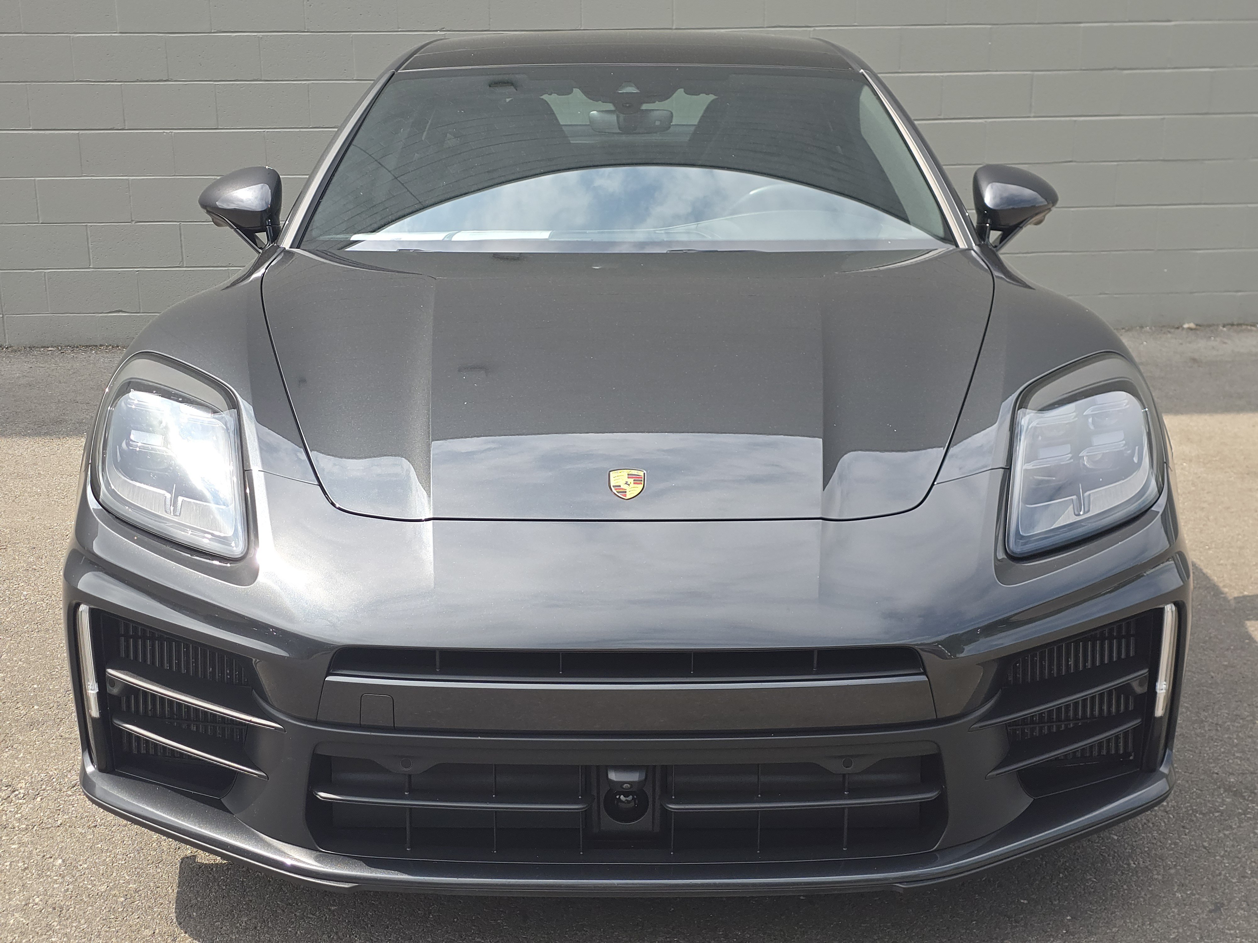 Certified 2025 Porsche Panamera 4 AWD/4WD image 14