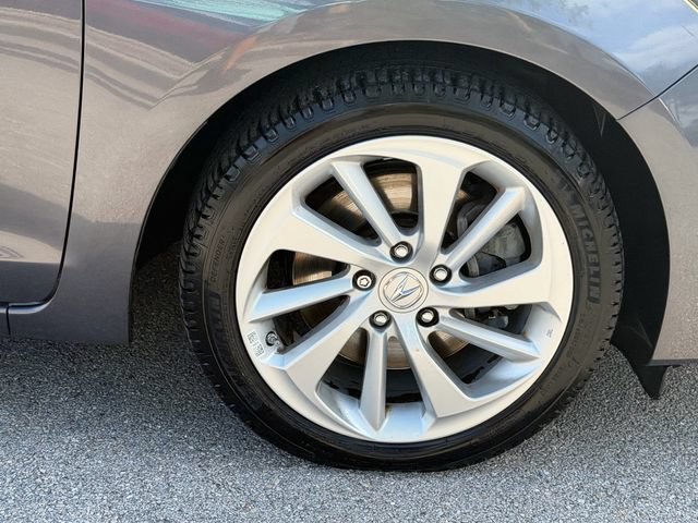 Used 2017 Acura ILX FWD image 10