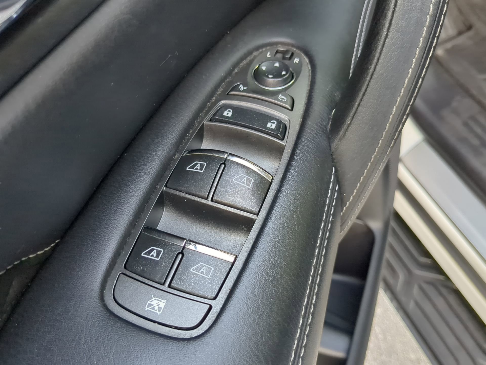 Used 2019 INFINITI QX80 Luxe w/ Proactive Package AWD/4WD image 58
