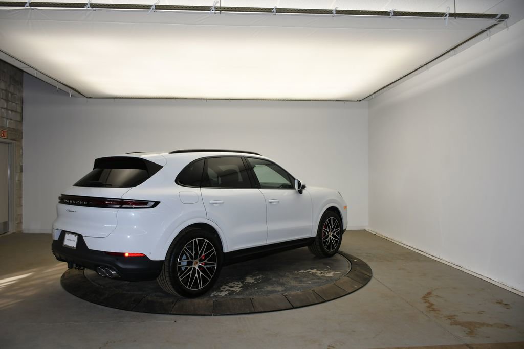 New 2026 Porsche Cayenne S AWD/4WD image 7
