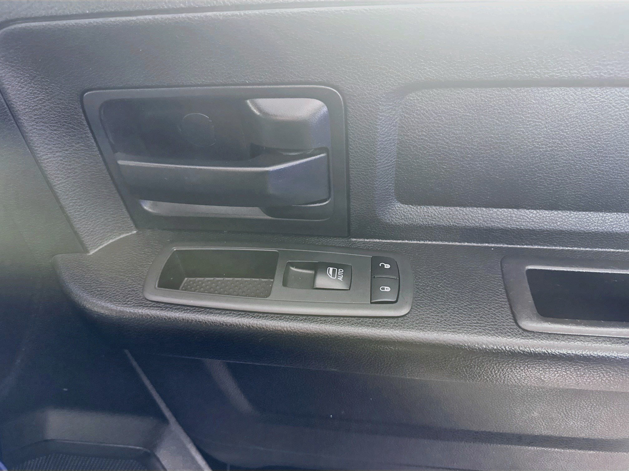 Used 2017 RAM 1500 Tradesman w/ Popular Equipment Group RWD image 30
