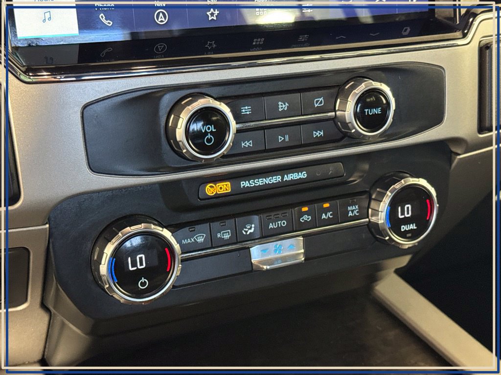 Used 2022 Ford F250 Lariat w/ FX4 Off-Road Package AWD/4WD image 29
