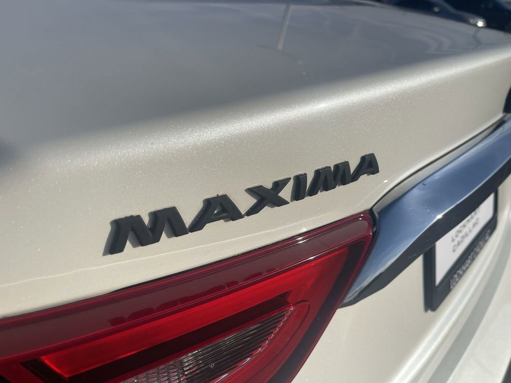 Used 2017 Nissan Maxima SR image 12