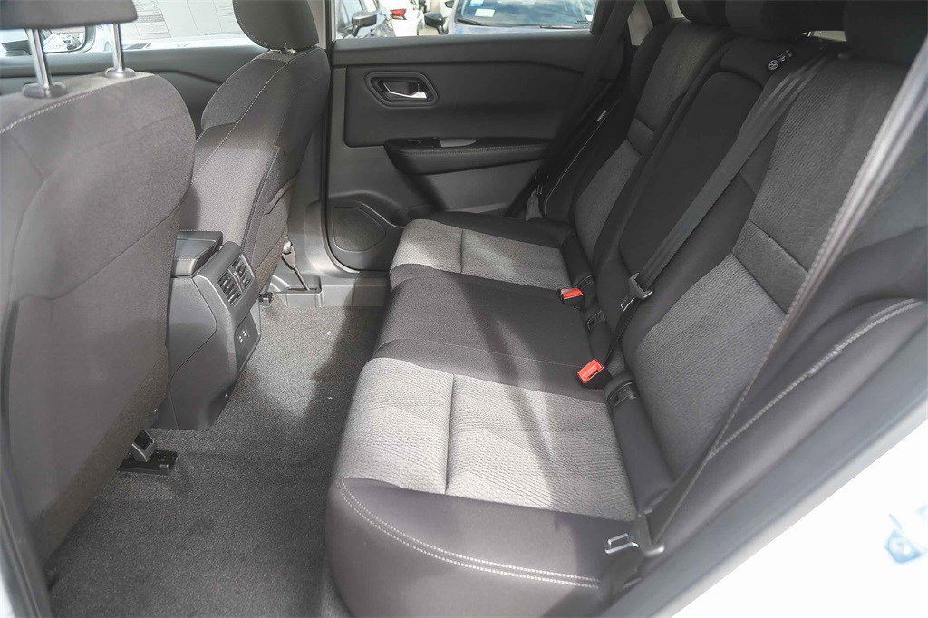 New 2026 Nissan Rogue SV image 19