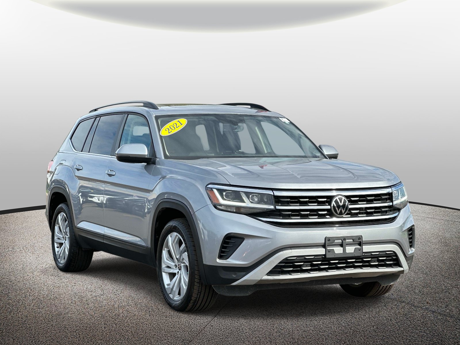 Used 2021 Volkswagen Atlas SE w/ Panoramic Sunroof Package AWD/4WD image 6