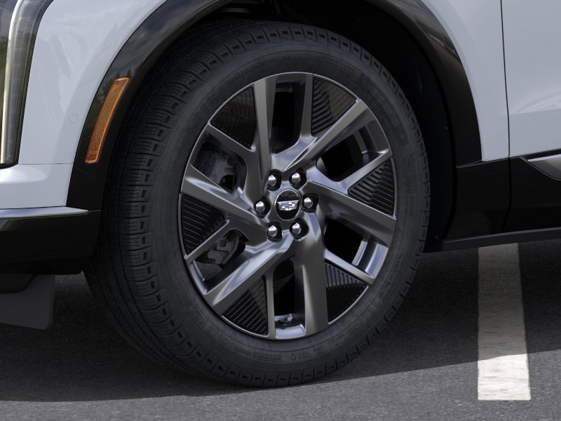 New 2026 Cadillac Optiq Luxury 2 RWD image 9