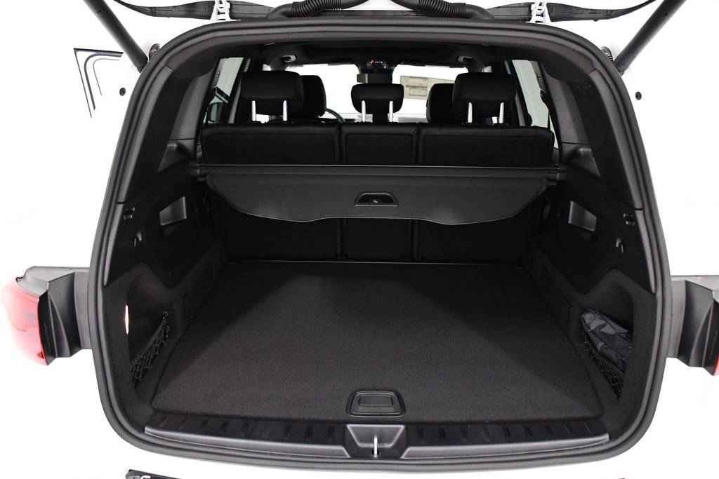 New 2026 Mercedes-Benz GLB 250 4MATIC image 19