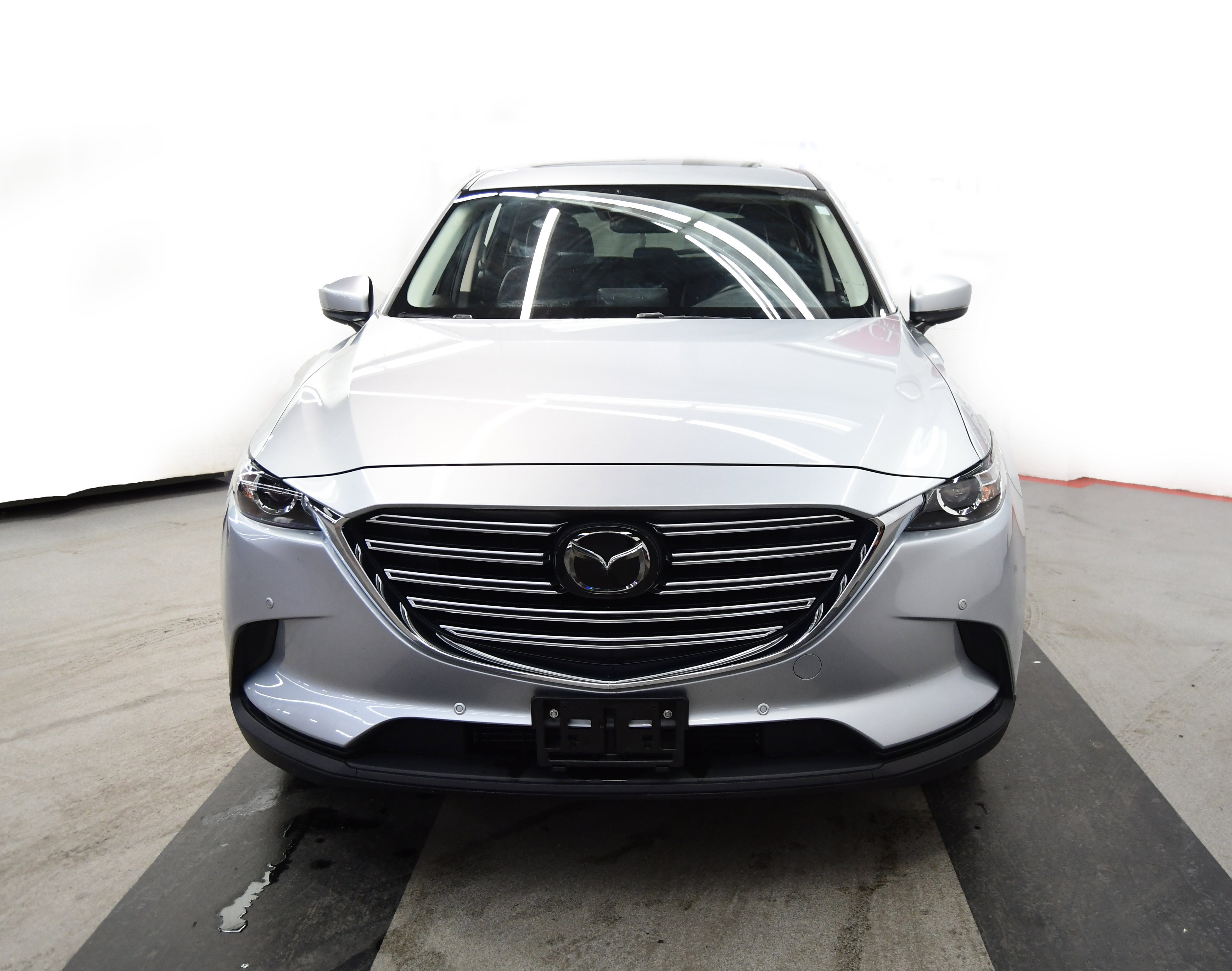 Used 2020 MAZDA CX-9 Touring w/ Touring Premium Package image 3