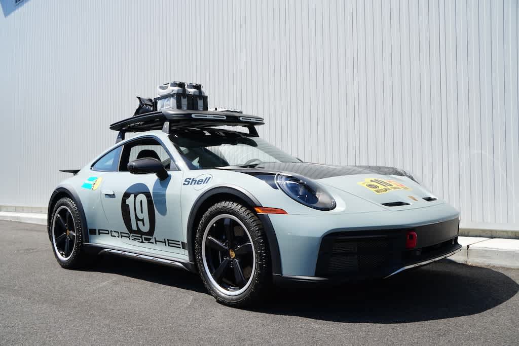Used 2024 Porsche 911 Dakar AWD/4WD image 2