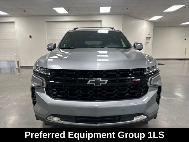 Used 2024 Chevrolet Suburban LS w/ Driver Alert Package AWD/4WD image 2