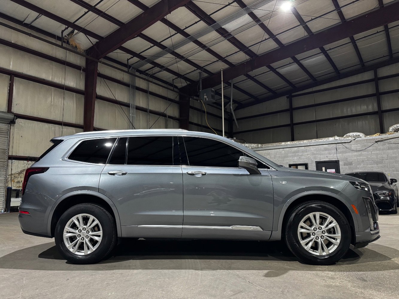 Used 2022 Cadillac XT6 Luxury AWD/4WD image 4