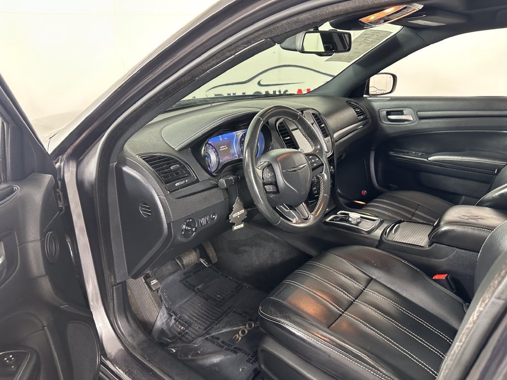 Used 2015 Chrysler 300 S AWD/4WD image 13