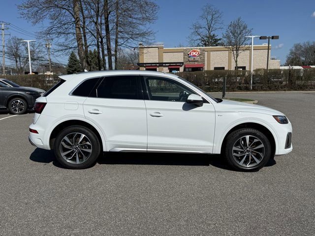 Certified 2023 Audi Q5 2.0T Premium Plus w/ Premium Plus Package AWD/4WD image 4
