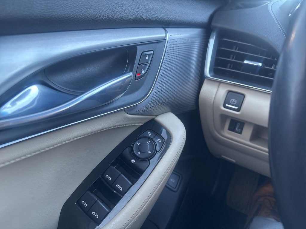 Certified 2021 Cadillac CT5 Luxury w/ Sun And Sound Package image 15